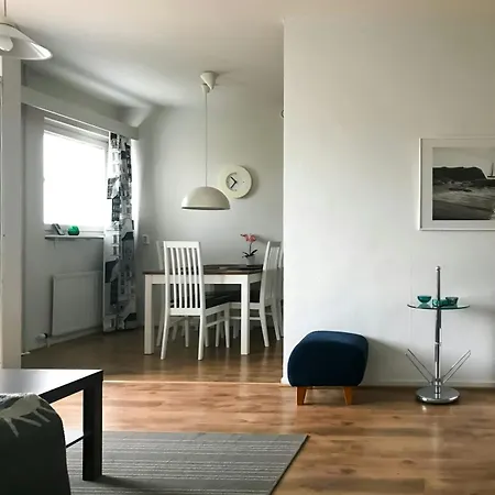 Appartement And Spacious For 4 *
