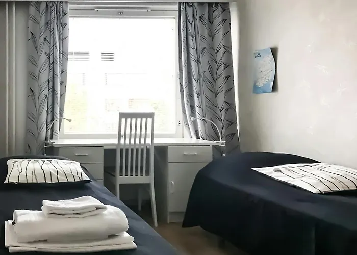 And Spacious For 4 アパート